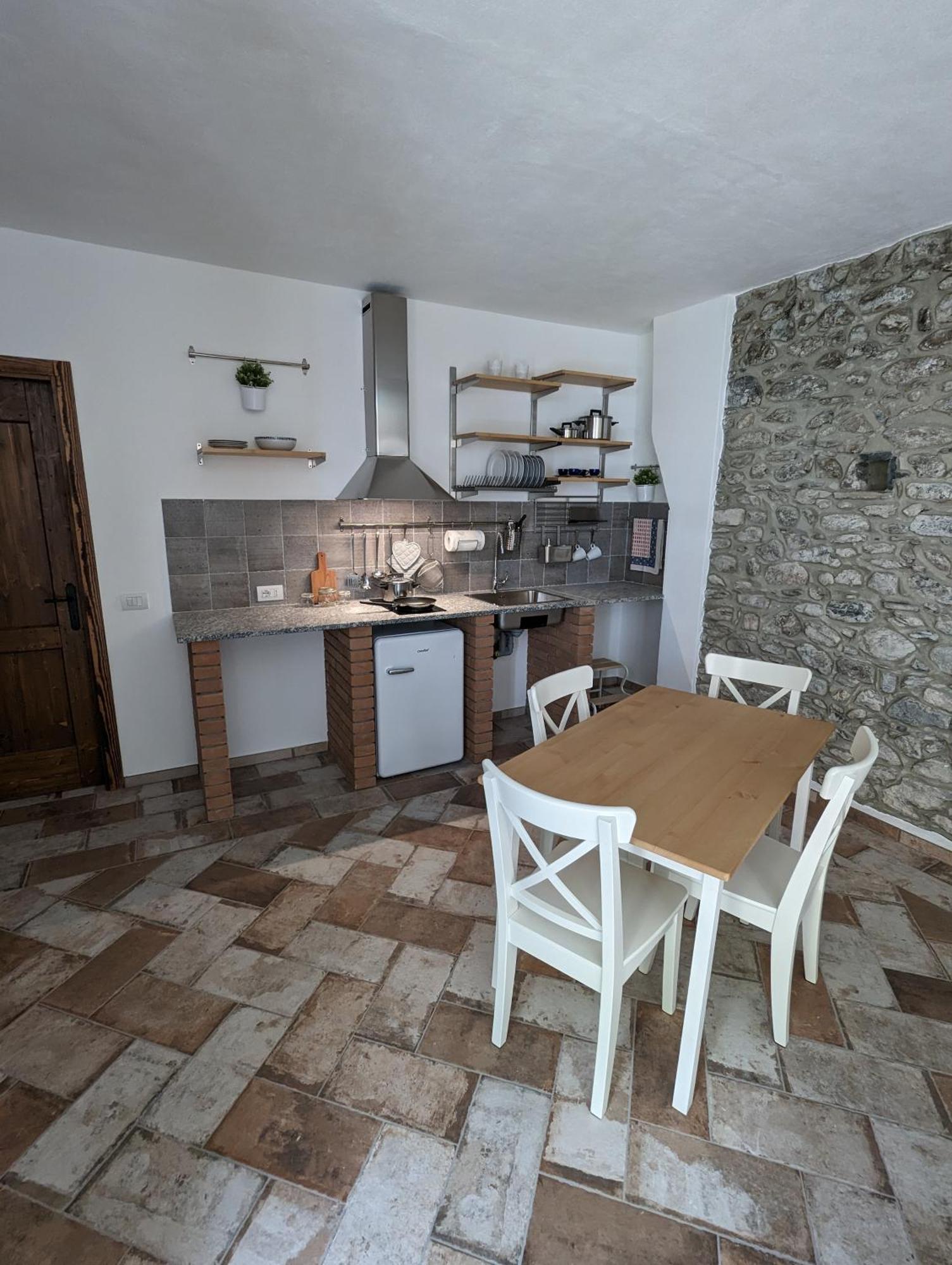 Antica Osteria Apartments Dongo Quarto foto